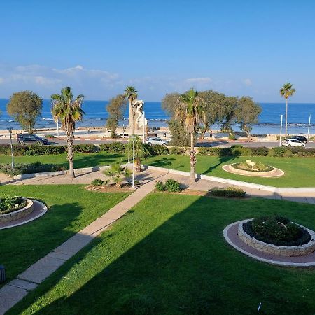 First Sea Line Apartment, Acre - Amazing Coastal View In Heart Of Akko Exterior foto